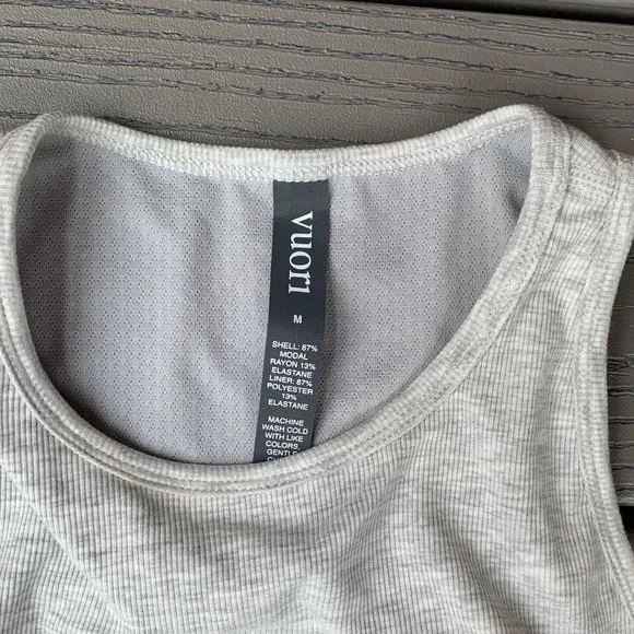 Vuori Pose Plyo Tank and Vuori Yosemite Sports Bra - Picture 3 of 14